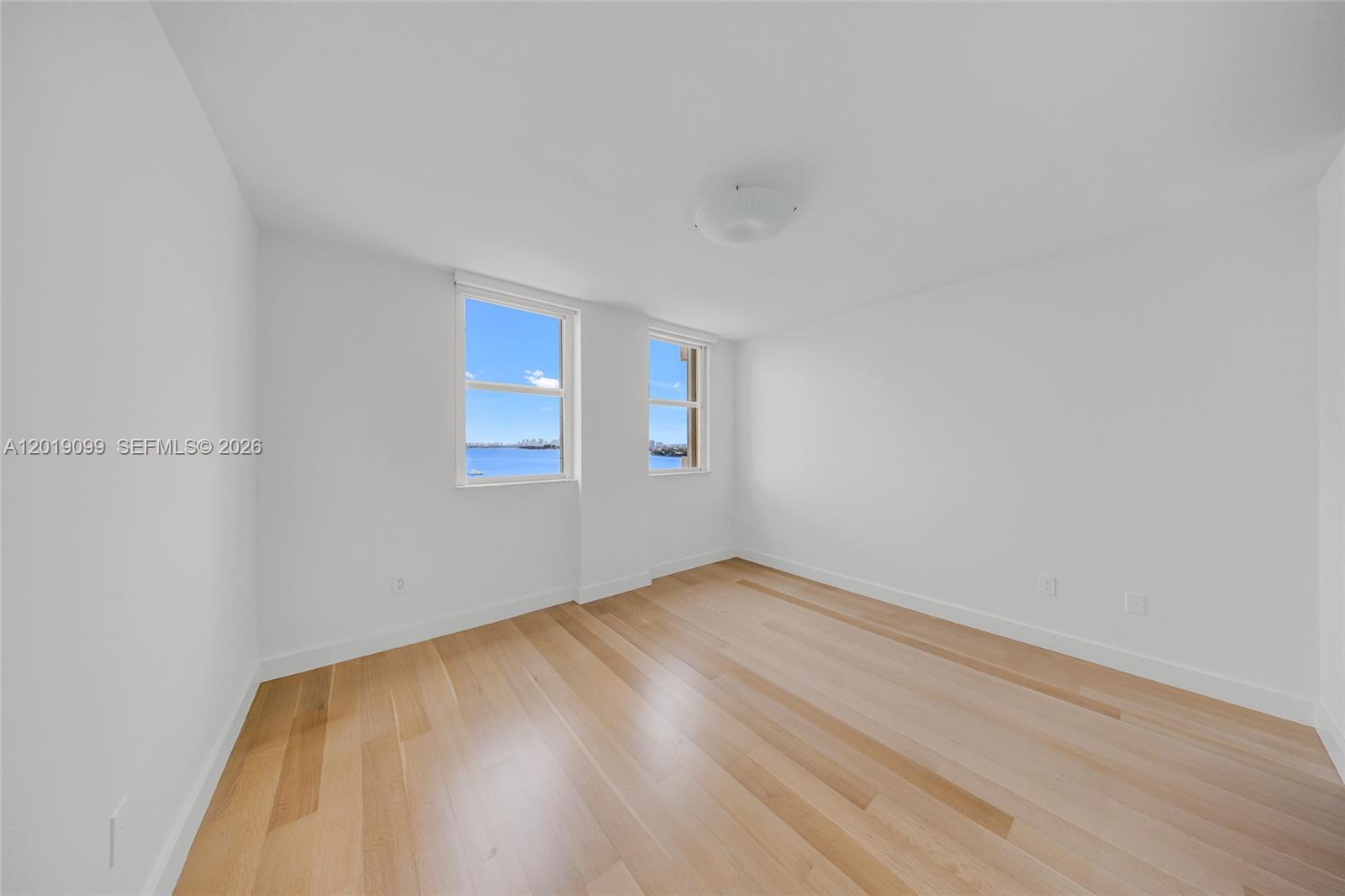 BAYVIEW CONDO AT NORTH BA - Residential