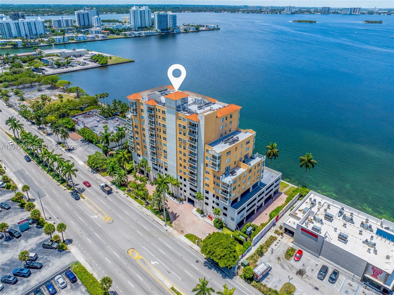BAYVIEW CONDO AT NORTH BA - Residential