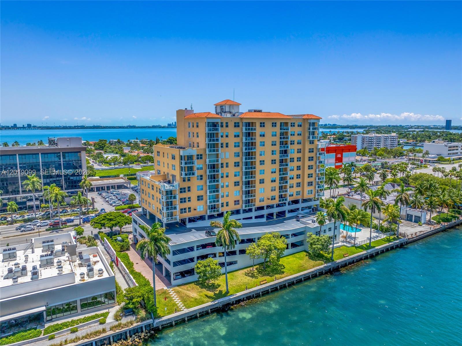 BAYVIEW CONDO AT NORTH BA - Residential