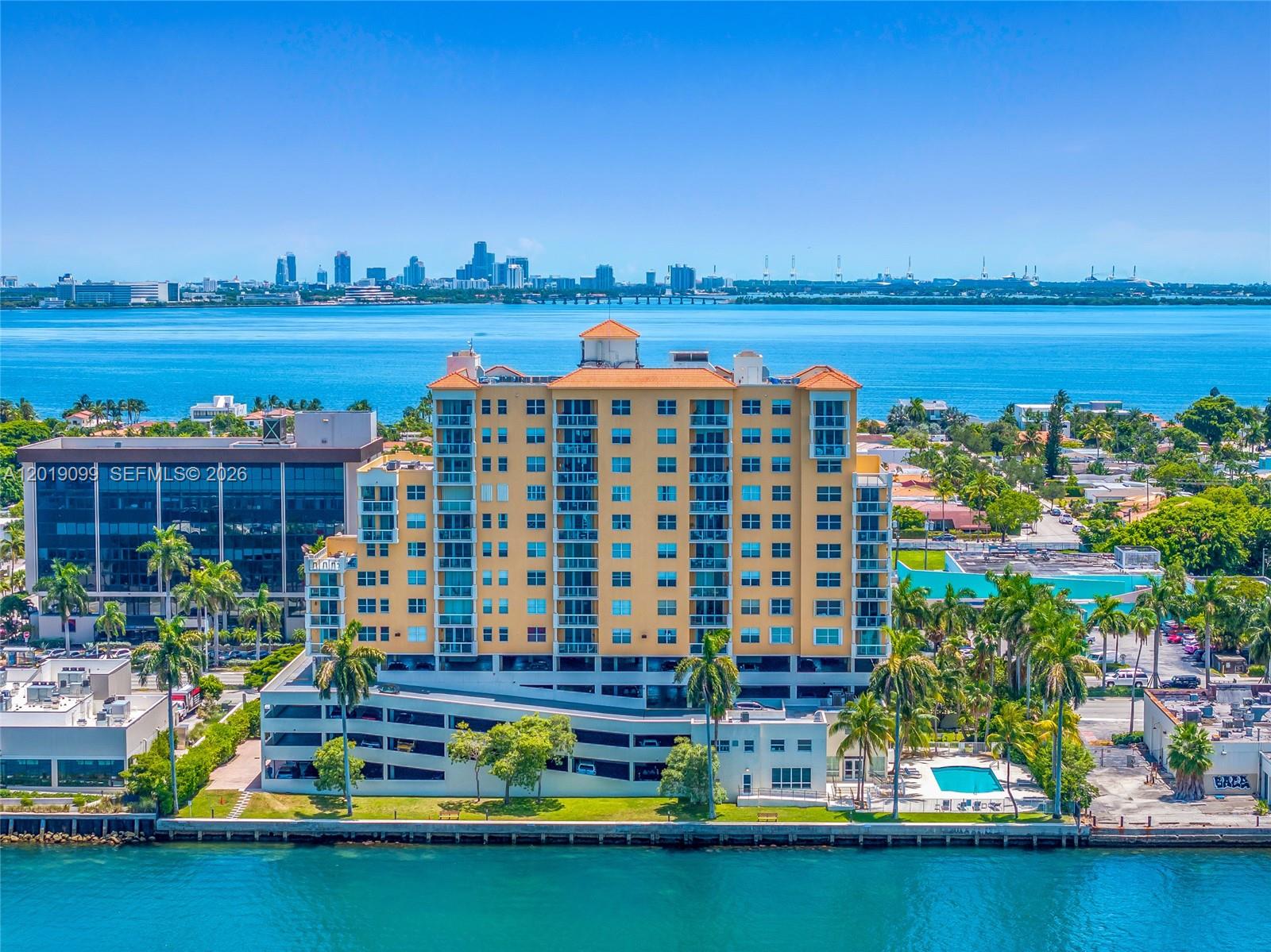 BAYVIEW CONDO AT NORTH BA - Residential