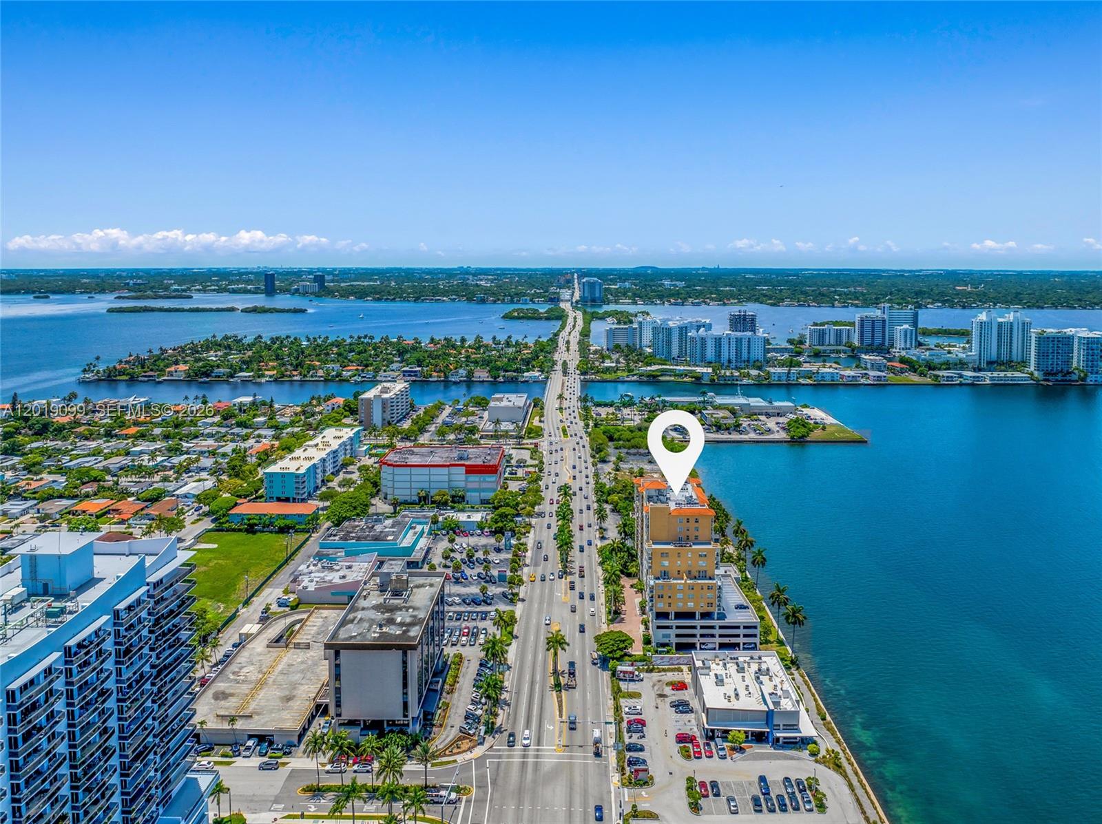 BAYVIEW CONDO AT NORTH BA - Residential