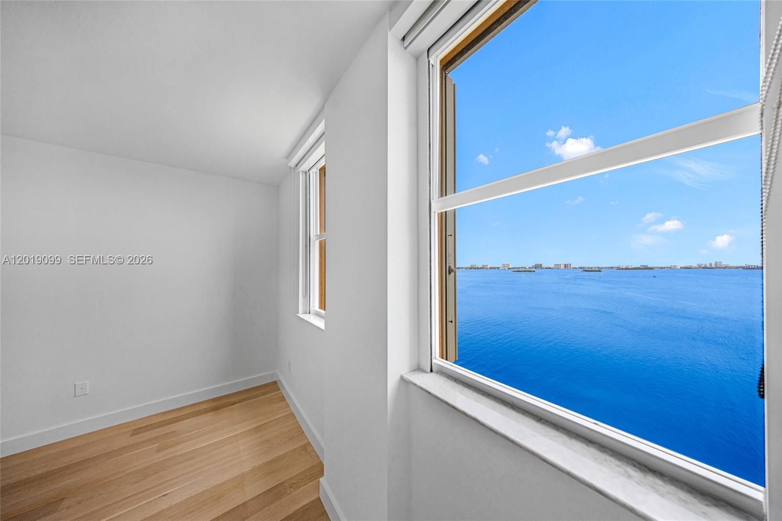BAYVIEW CONDO AT NORTH BA - Residential