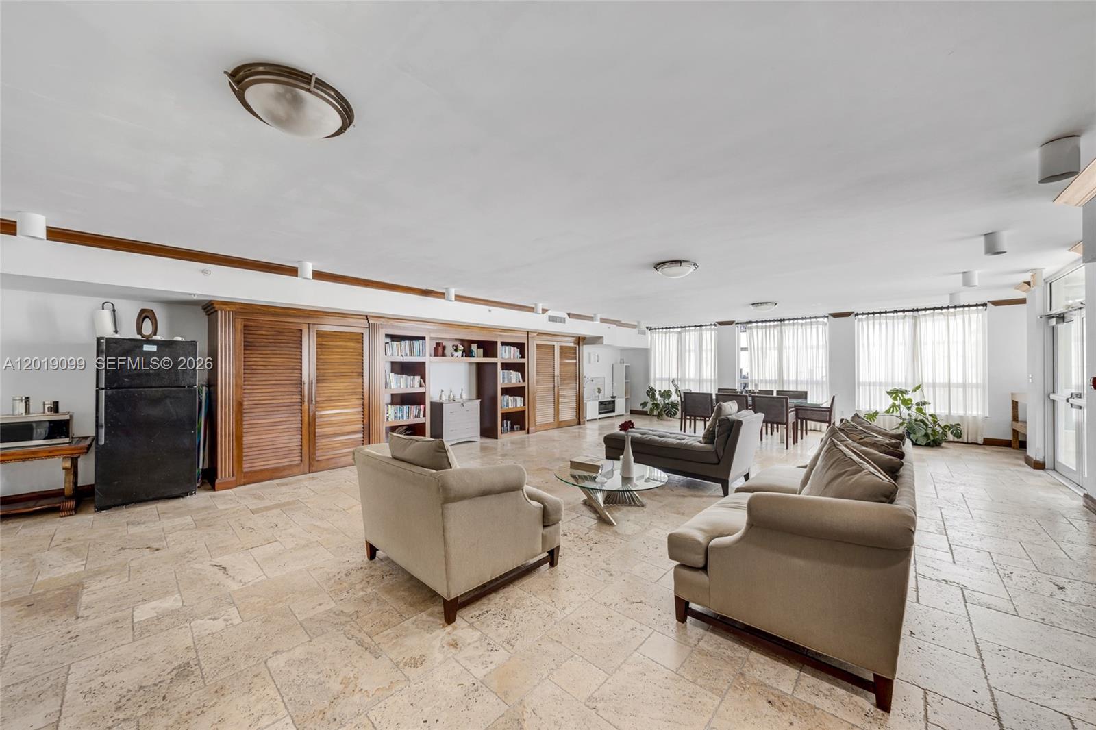 BAYVIEW CONDO AT NORTH BA - Residential