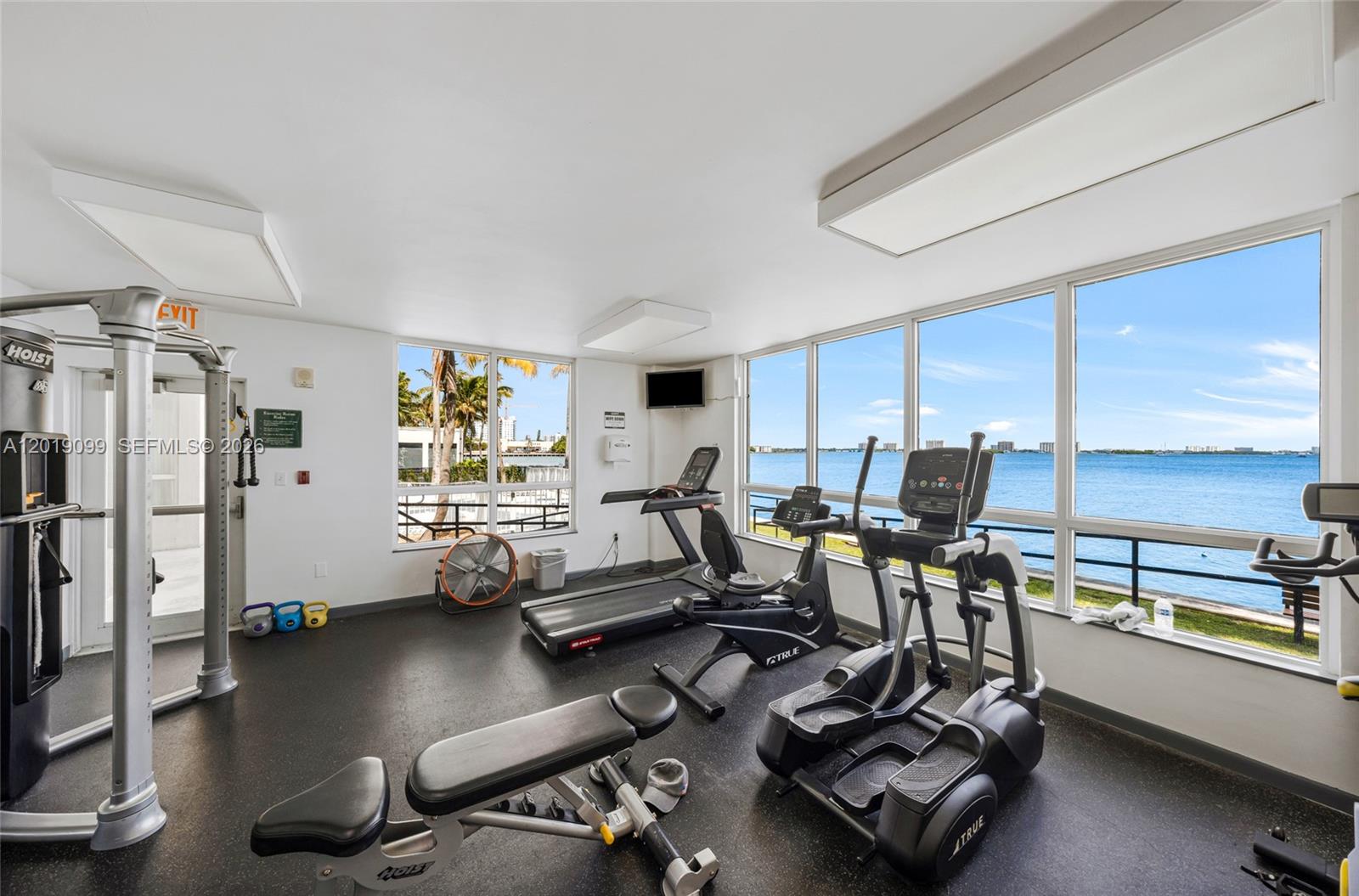 BAYVIEW CONDO AT NORTH BA - Residential