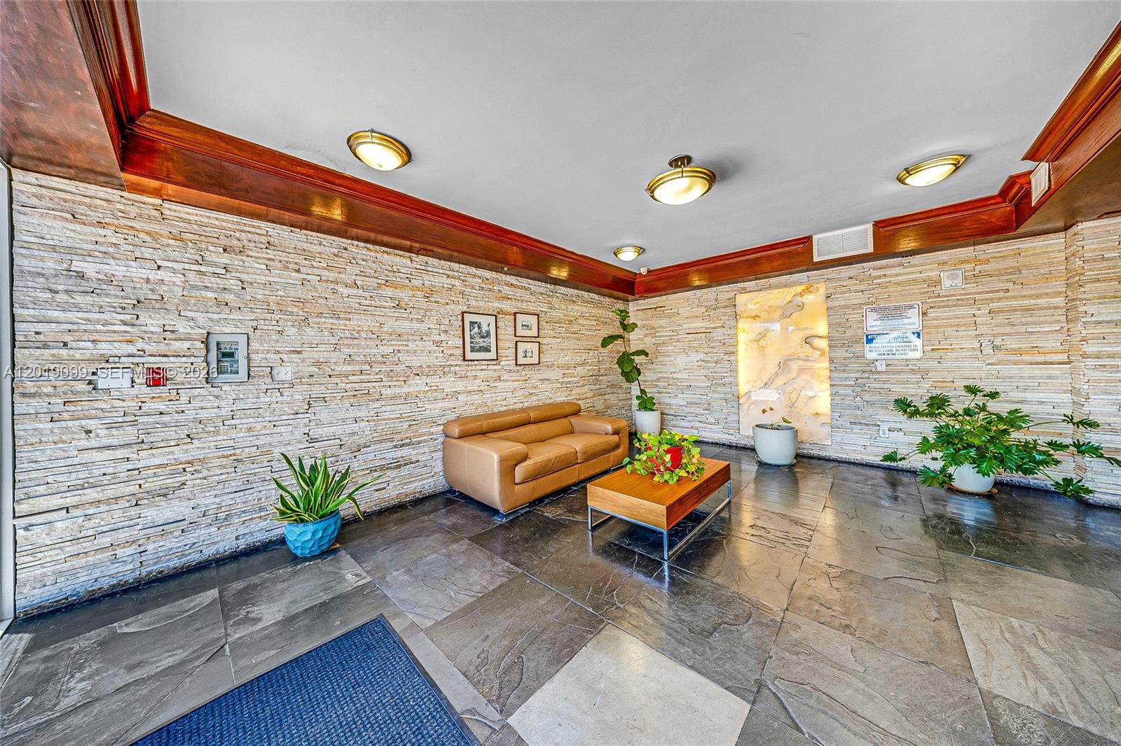 BAYVIEW CONDO AT NORTH BA - Residential