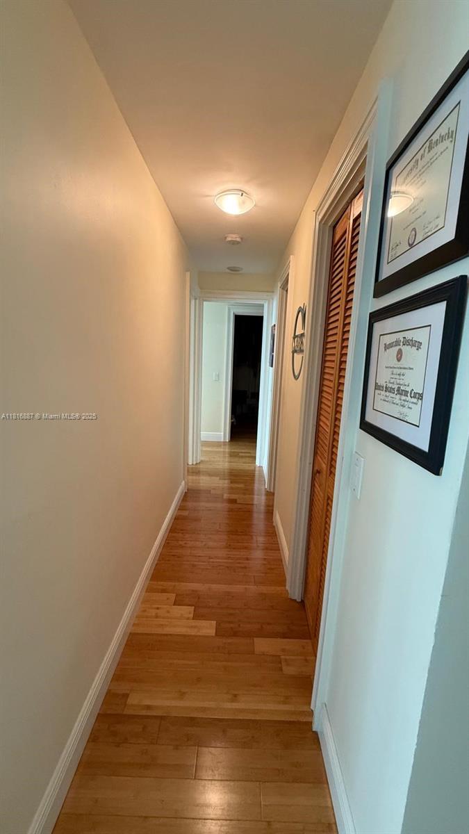 ALEXANDER TOWERS CONDO - Residential