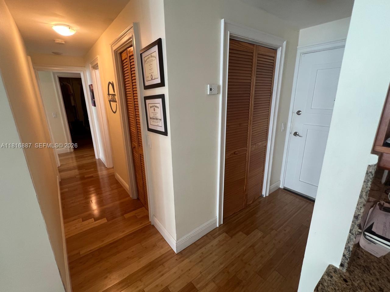 ALEXANDER TOWERS CONDO - Residential