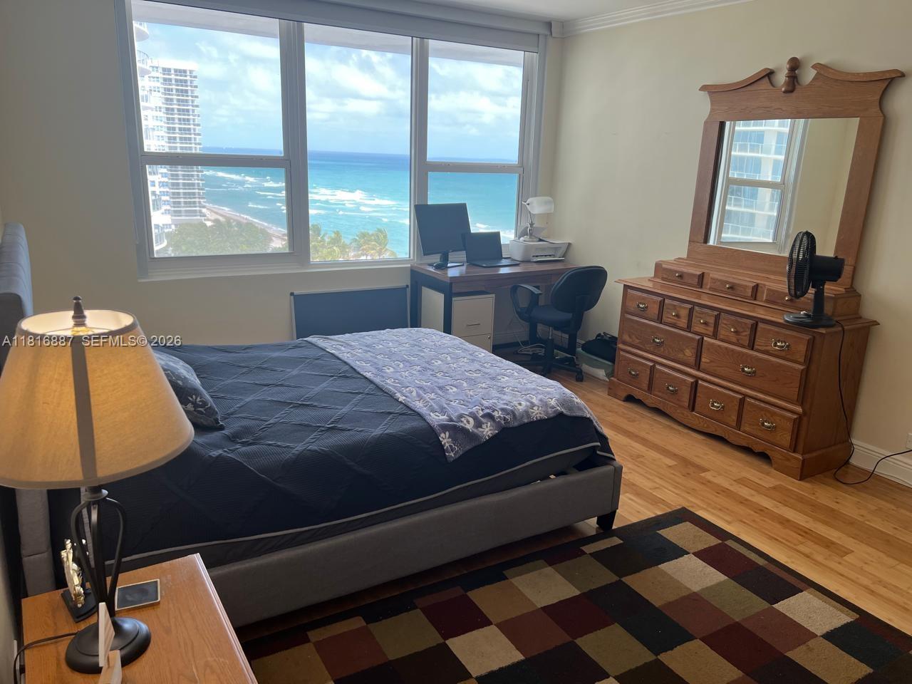 ALEXANDER TOWERS CONDO - Residential