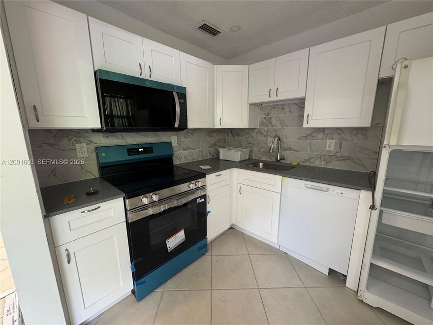 Beautifully updated 1-bedroom, 1-bath residence in the desirable Golden Isles area of Hallandale Beach. This move-in ready unit features a fully renovated bathroom and kitchen with modern marble-style tile, new vanity, updated fixtures, and a clean, contemporary design.
The home offers a bright and airy layout with updated flooring throughout, a spacious bedroom with ample closet space, and a neutral color palette ready for your personal touch.
Ideally located just minutes from the beach, Gulfstream Park, shopping, dining, and major highways. Perfect for end-users, seasonal living, or investors seeking a well-located South Florida property.