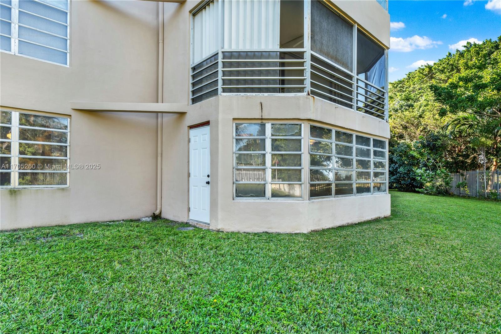 ROLLING GREEN CONDO C - Residential
