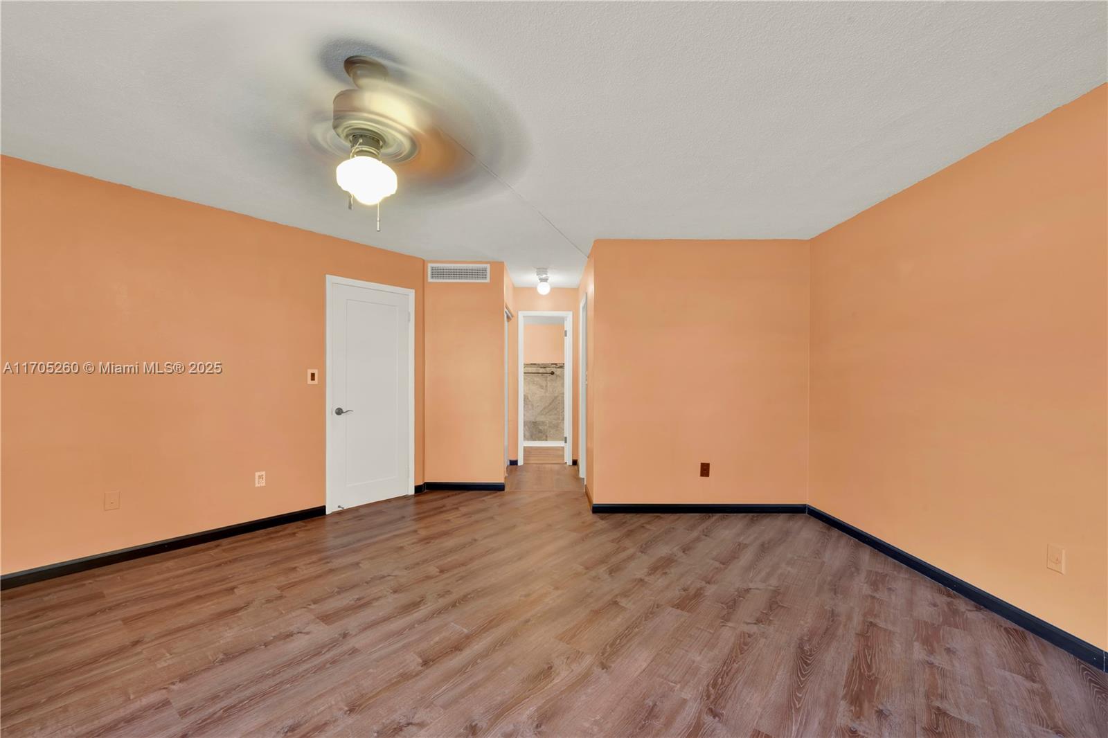 ROLLING GREEN CONDO C - Residential
