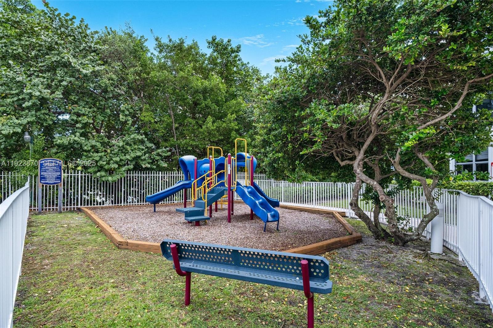 MYSTIC POINTE TOWER 600 C - Residential Lease