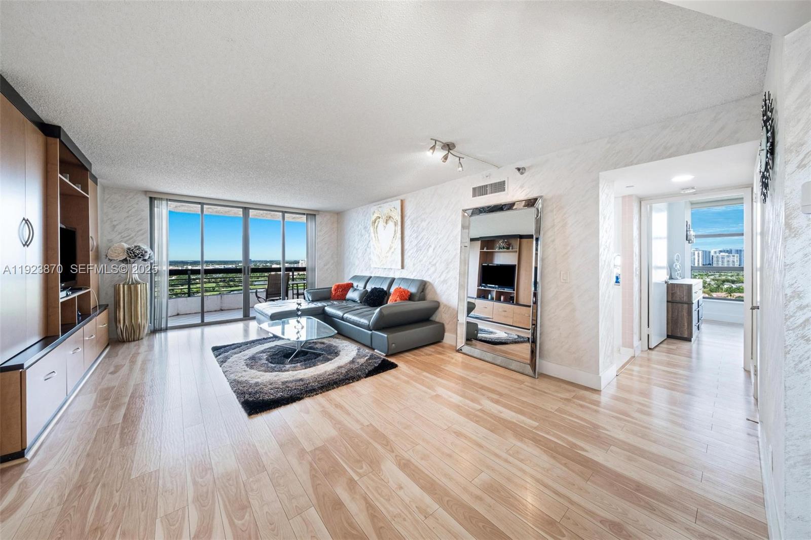 MYSTIC POINTE TOWER 600 C - Residential Lease