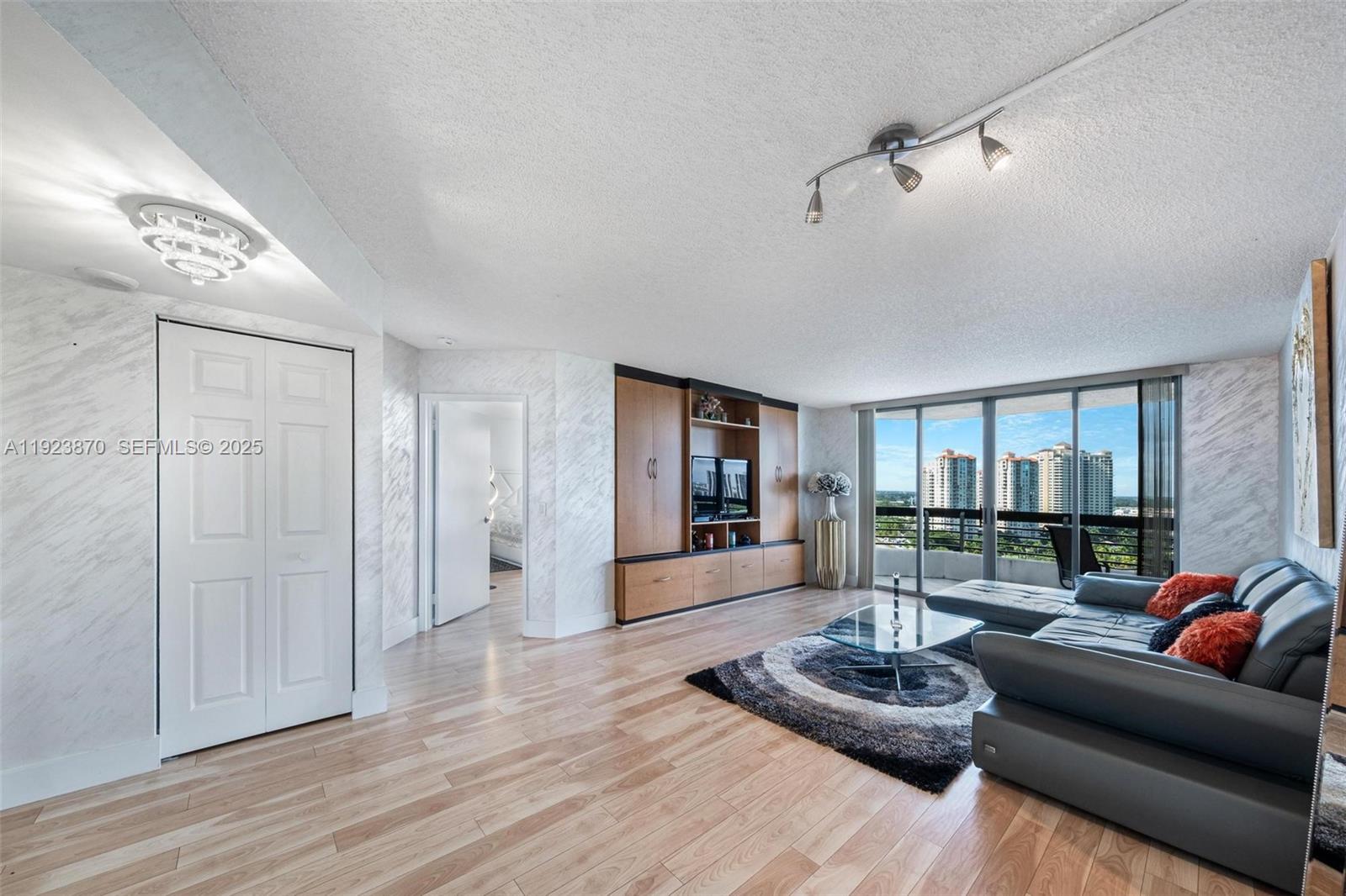 MYSTIC POINTE TOWER 600 C - Residential Lease