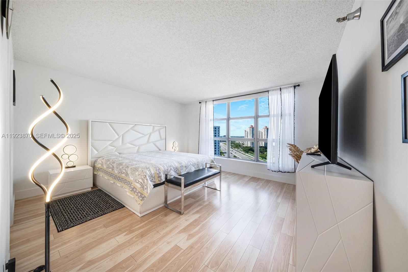 MYSTIC POINTE TOWER 600 C - Residential Lease