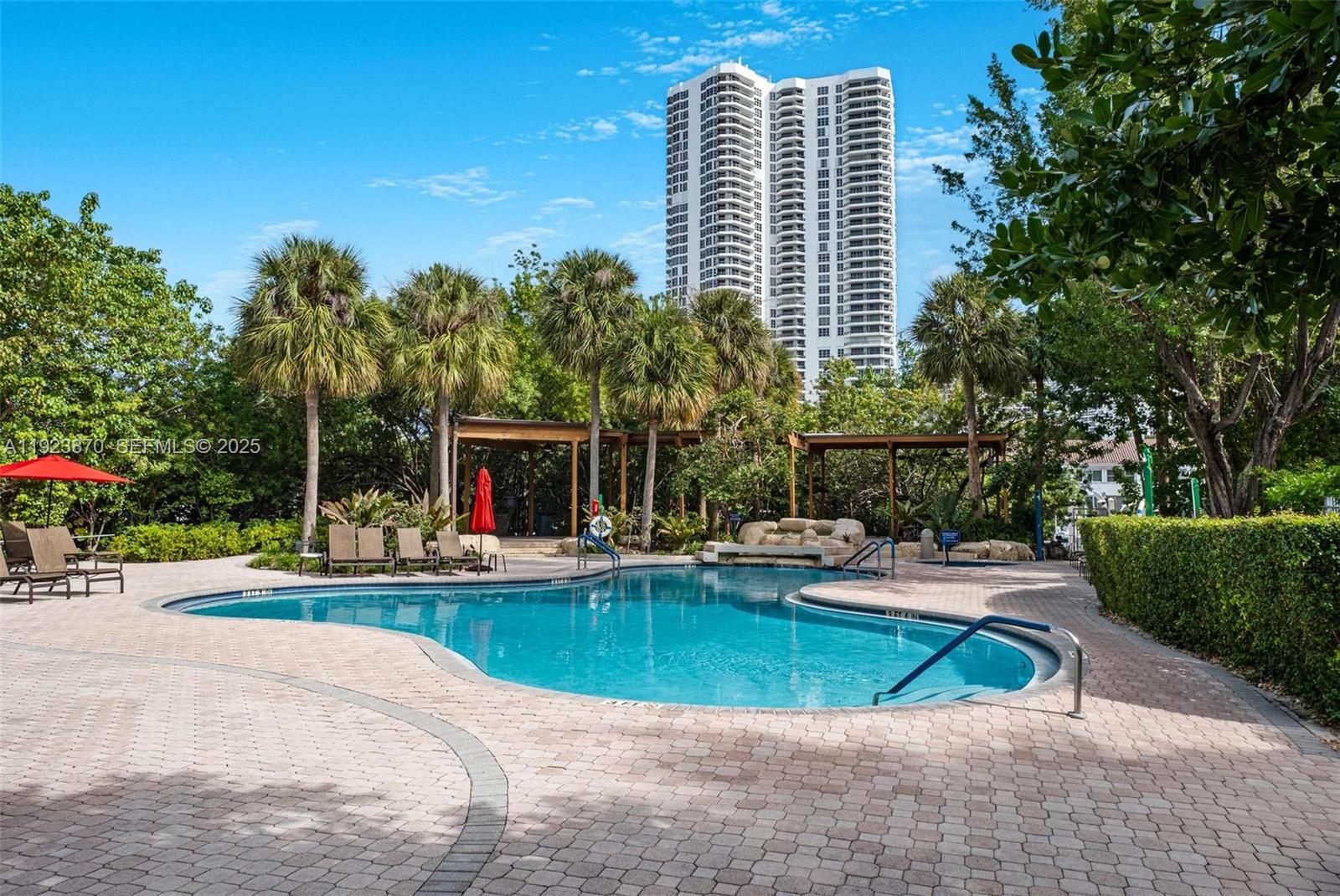 MYSTIC POINTE TOWER 600 C - Residential Lease