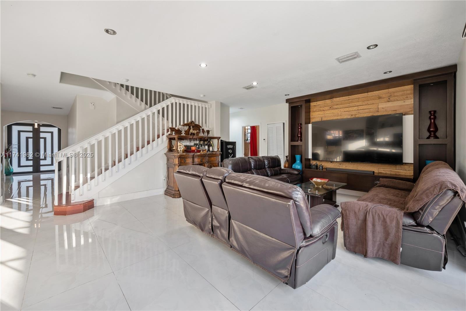 WEST DADE LAND SUB - Residential