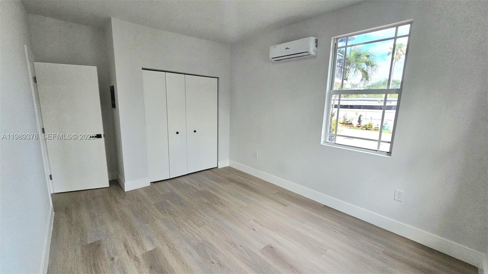 BEACON MANOR - Residential Lease