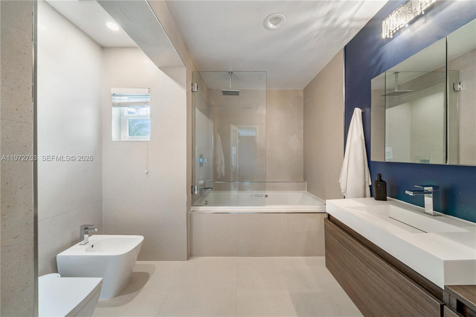 CRYSTAL BLUFF ADDN TO SIL - Residential