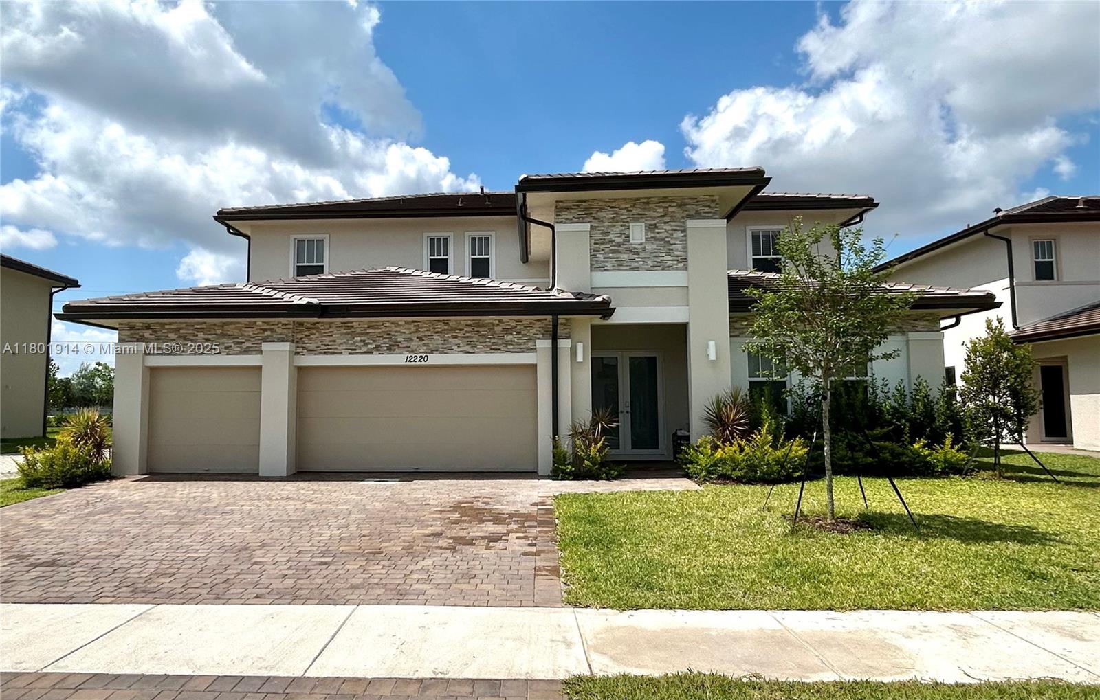 12220 SW 44th Ct