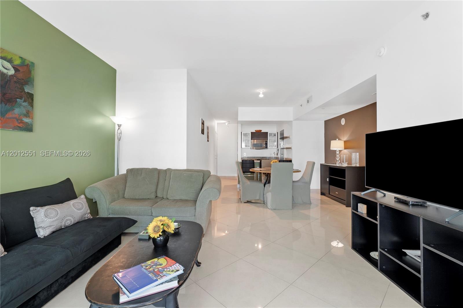 THE PLAZA 851 BRICKELL CO - Residential