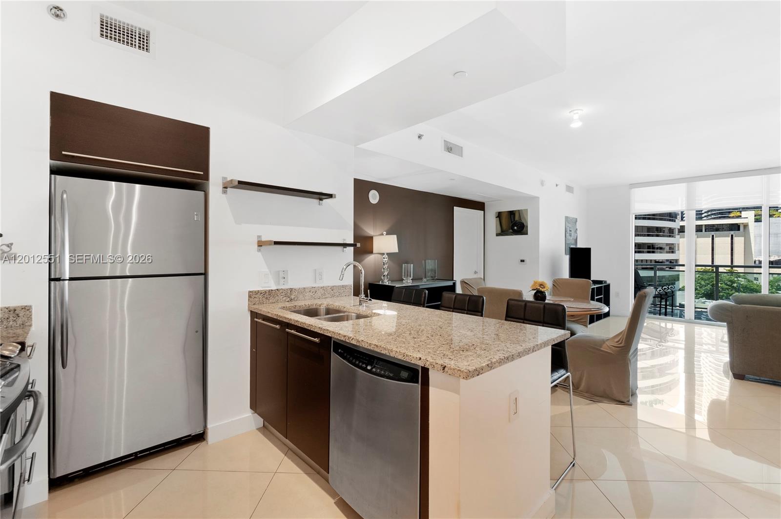 THE PLAZA 851 BRICKELL CO - Residential