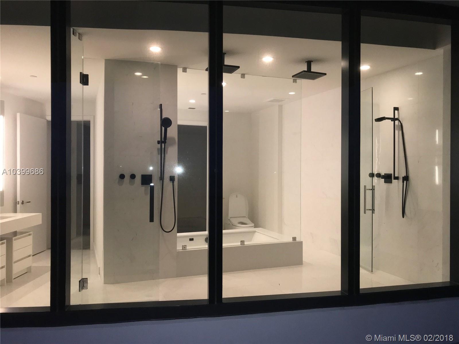 Porsche Design Tower - Residential