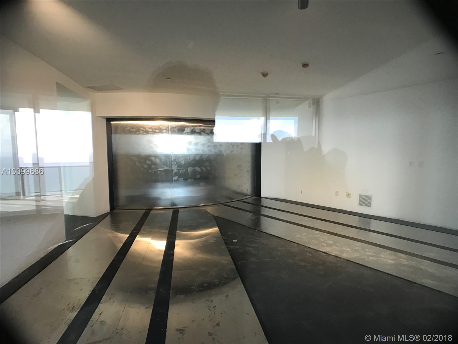 Porsche Design Tower - Residential