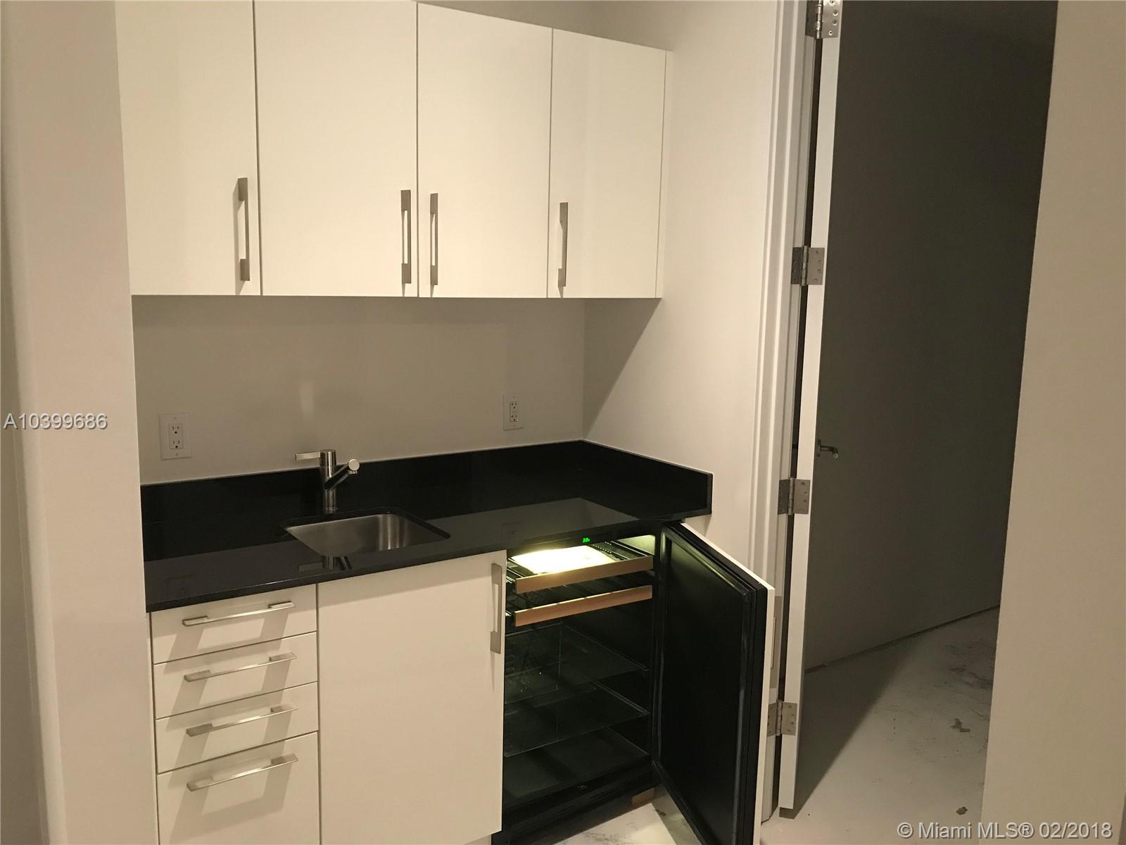 Porsche Design Tower - Residential