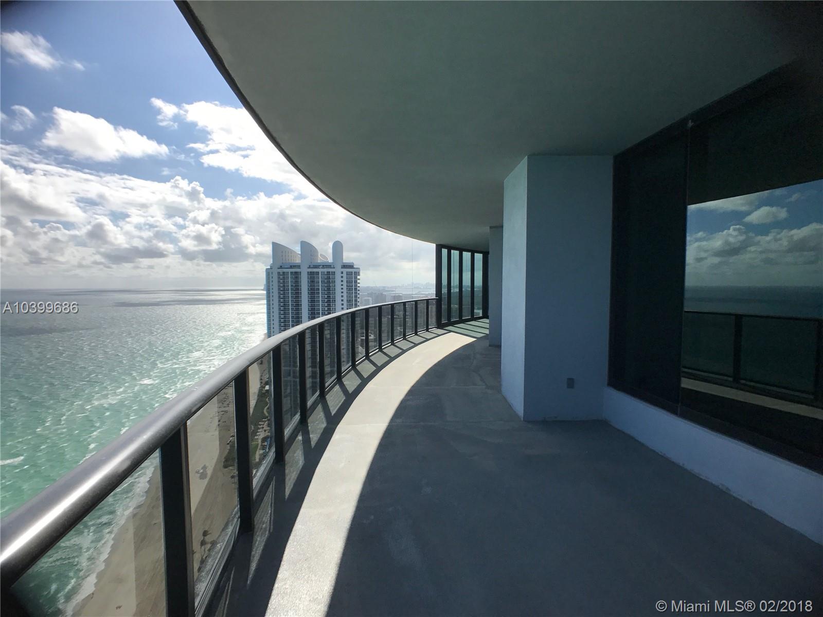 Porsche Design Tower - Residential