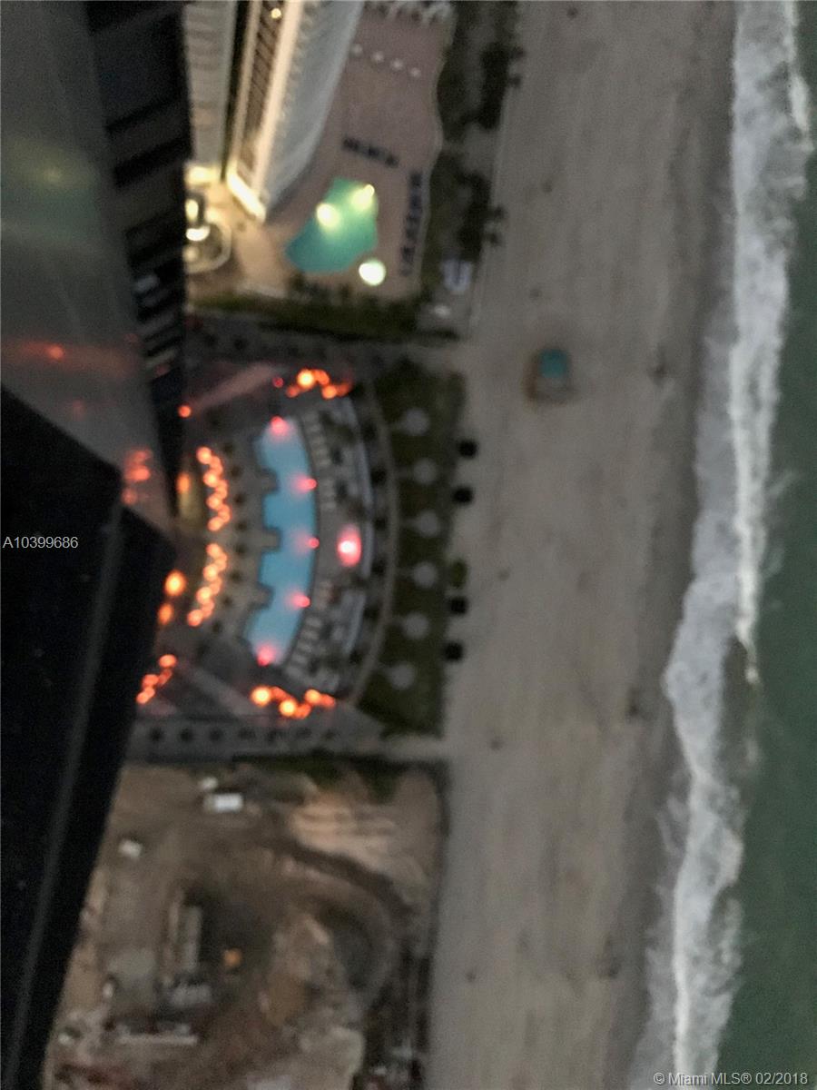 Porsche Design Tower - Residential