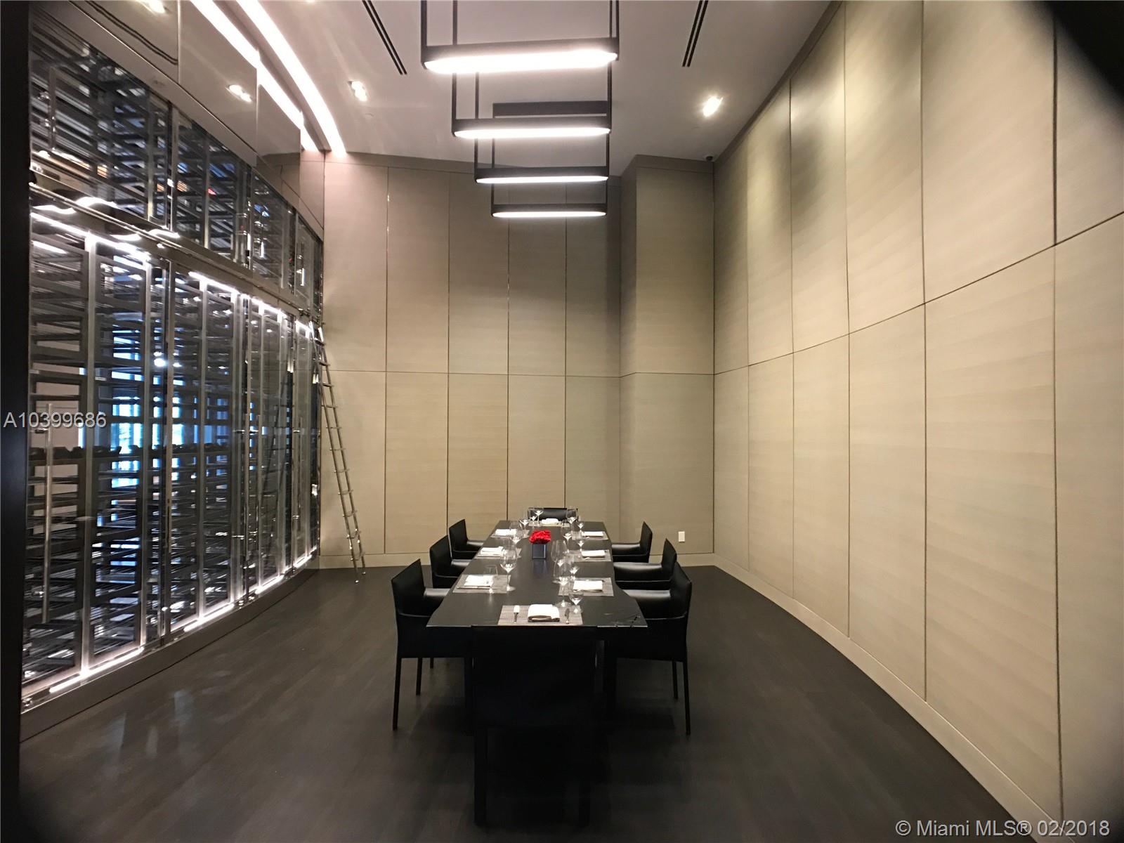 Porsche Design Tower - Residential