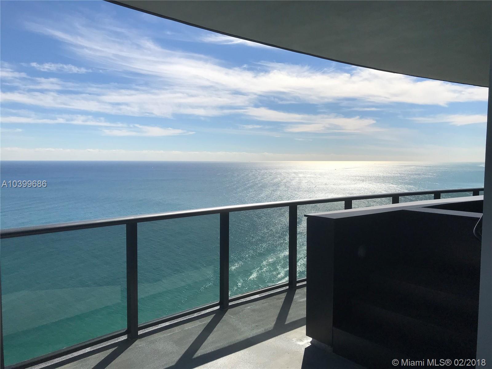 Porsche Design Tower - Residential