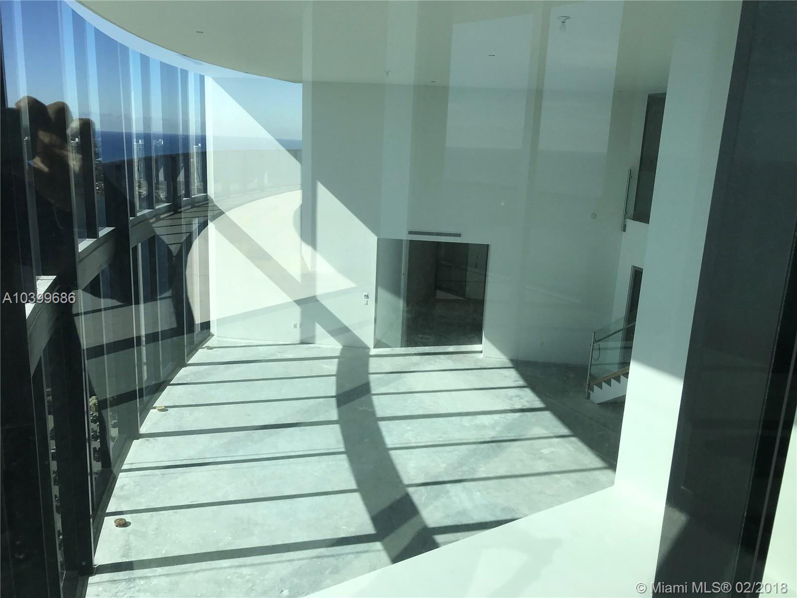 Porsche Design Tower - Residential