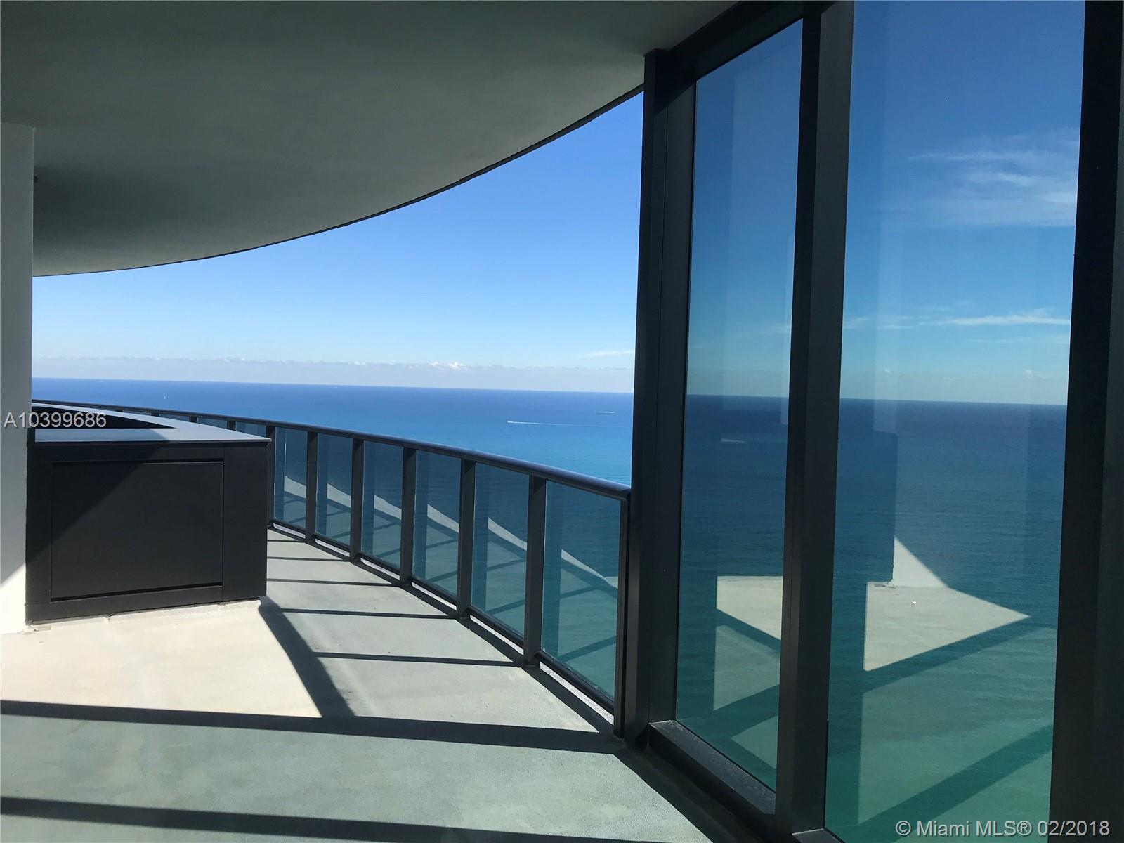 Porsche Design Tower - Residential