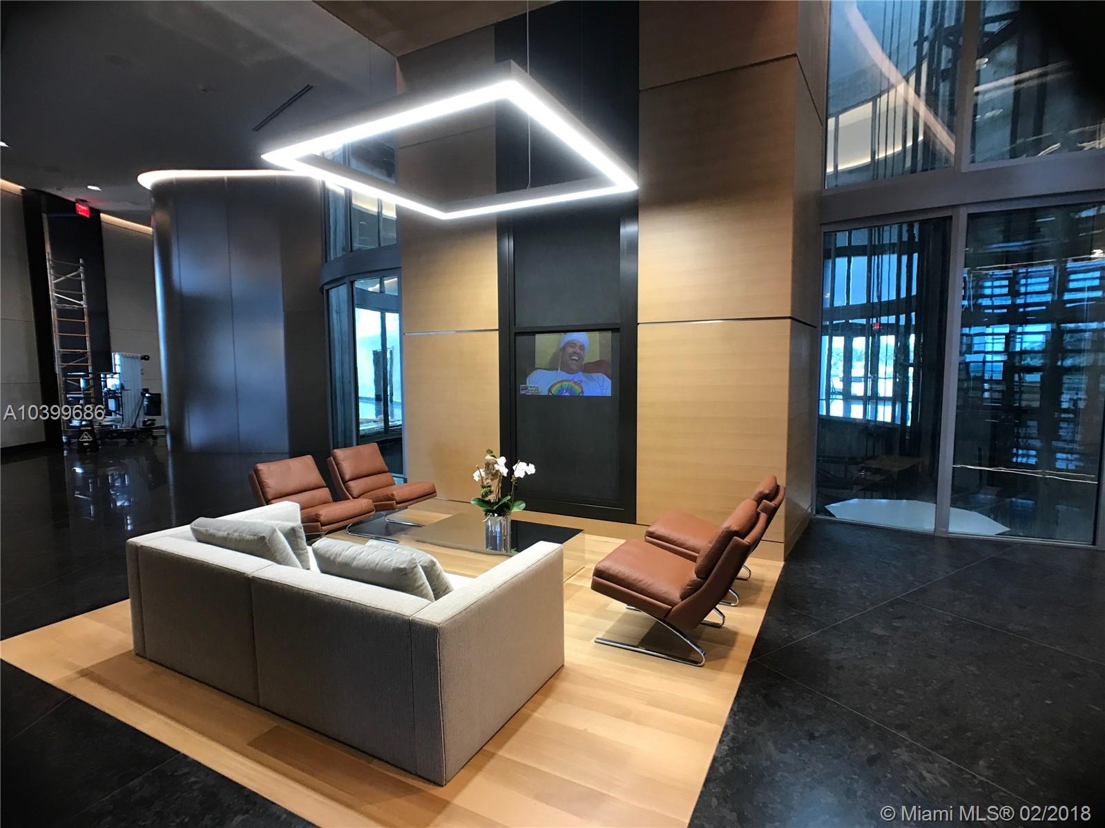 Porsche Design Tower - Residential