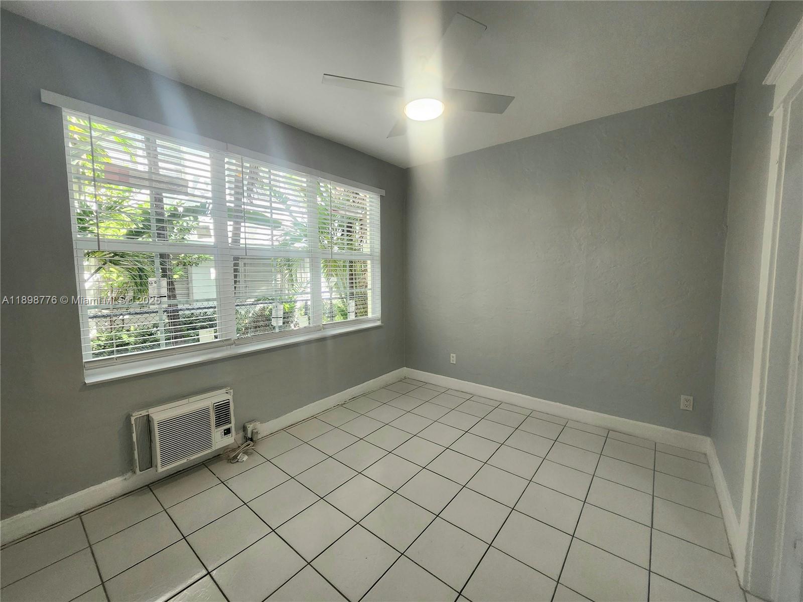 LINCOLN SUB - Residential Lease