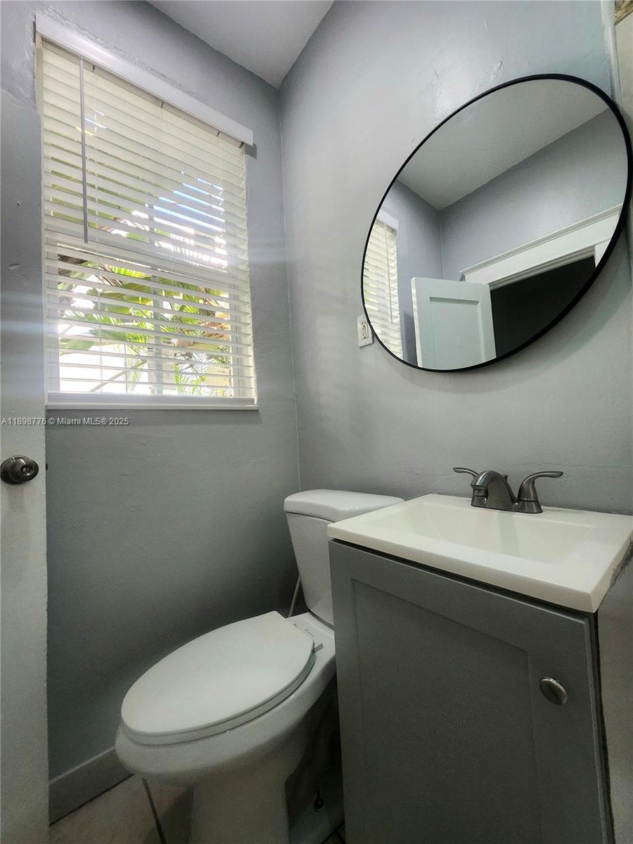 LINCOLN SUB - Residential Lease