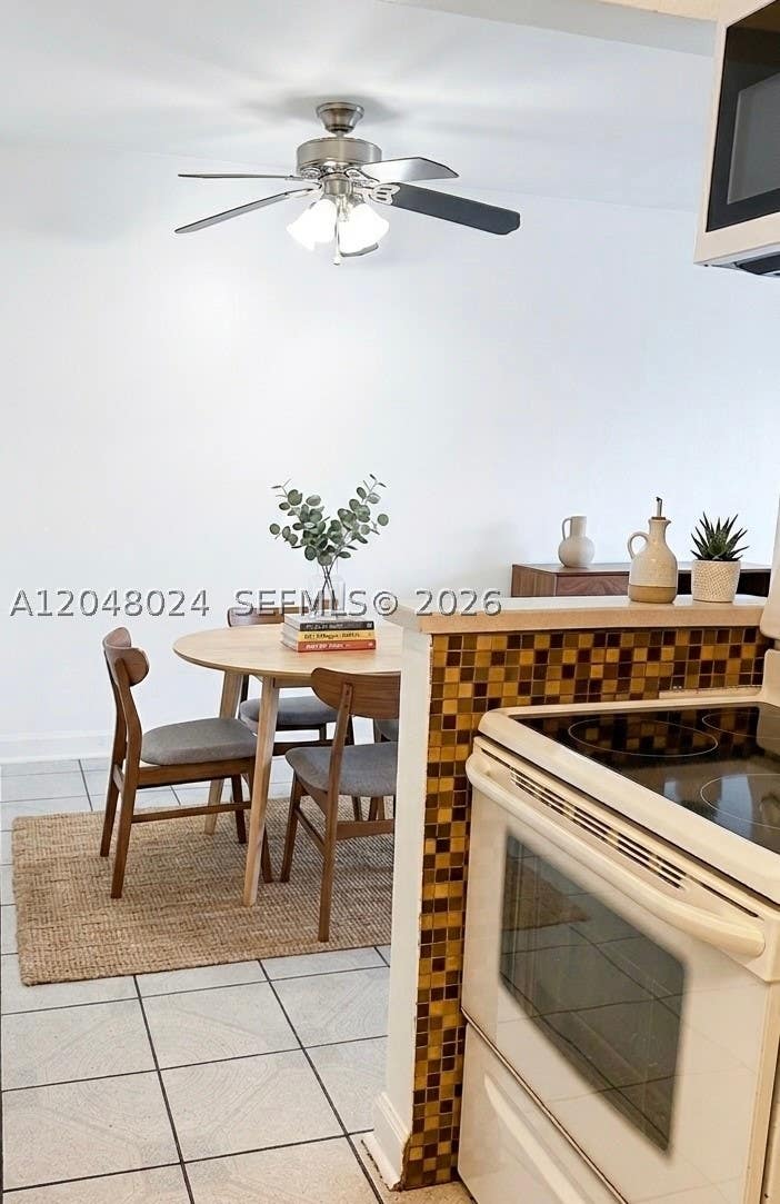 Photo of 3105 Oakland Shores Dr #J205, Oakland Park, FL 33309 (MLS # A12048024)