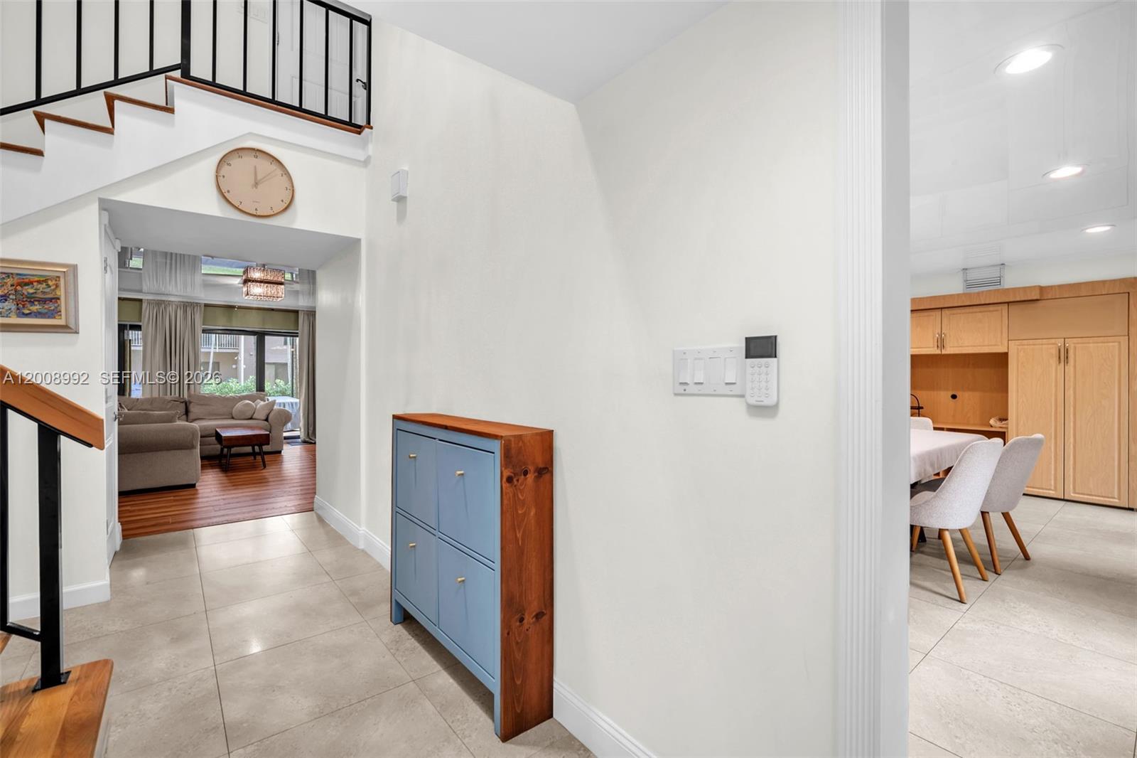 TOWNHOUSES OF EMERALD HIL - Residential