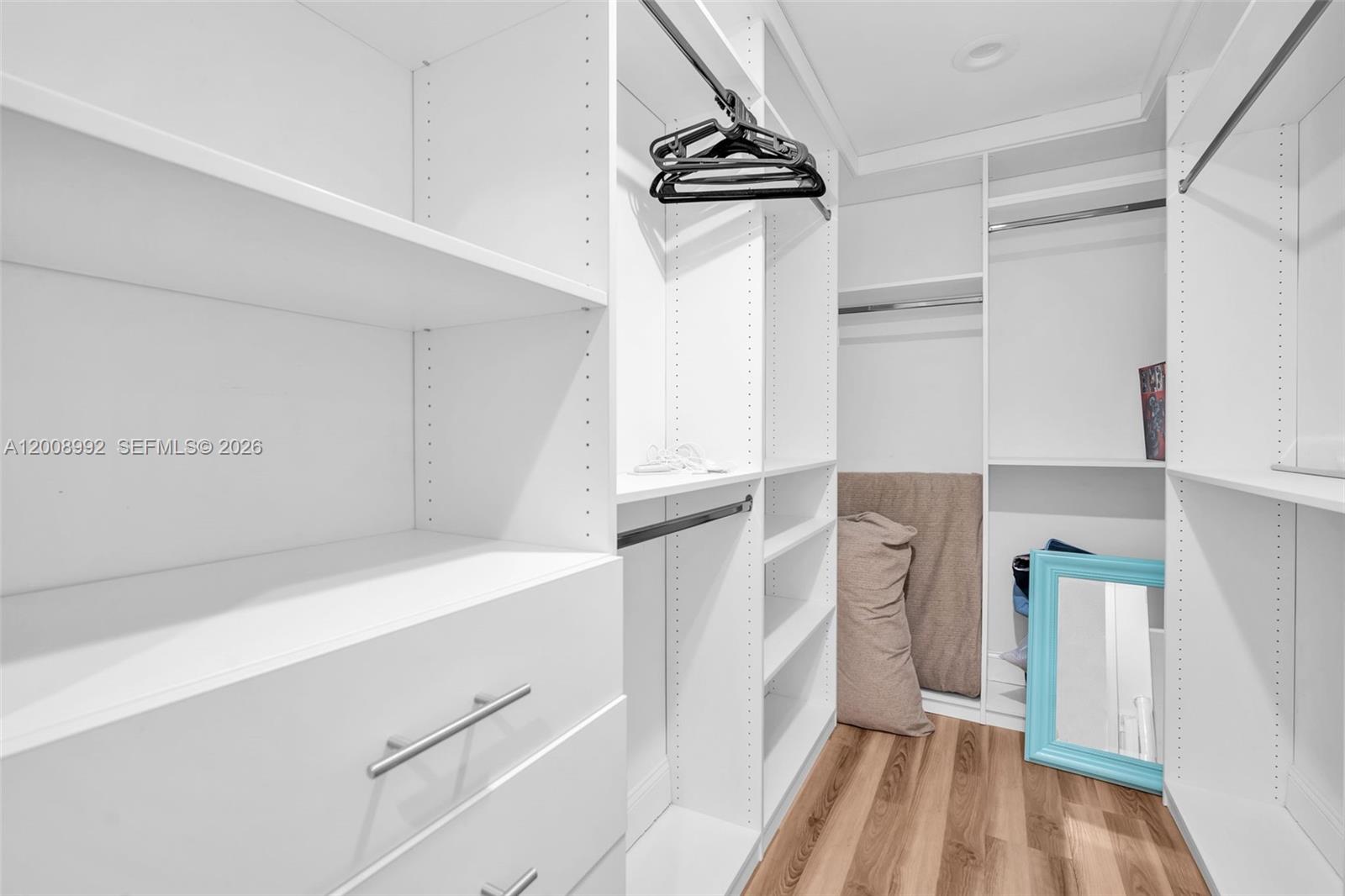 TOWNHOUSES OF EMERALD HIL - Residential