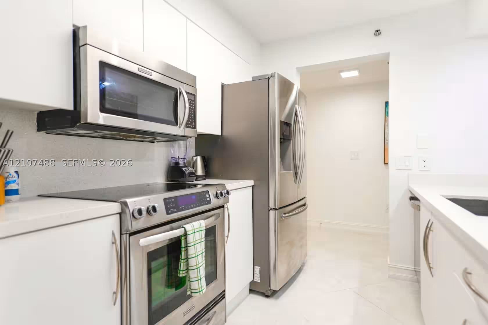 1200 Brickell Bay Dr 2901
