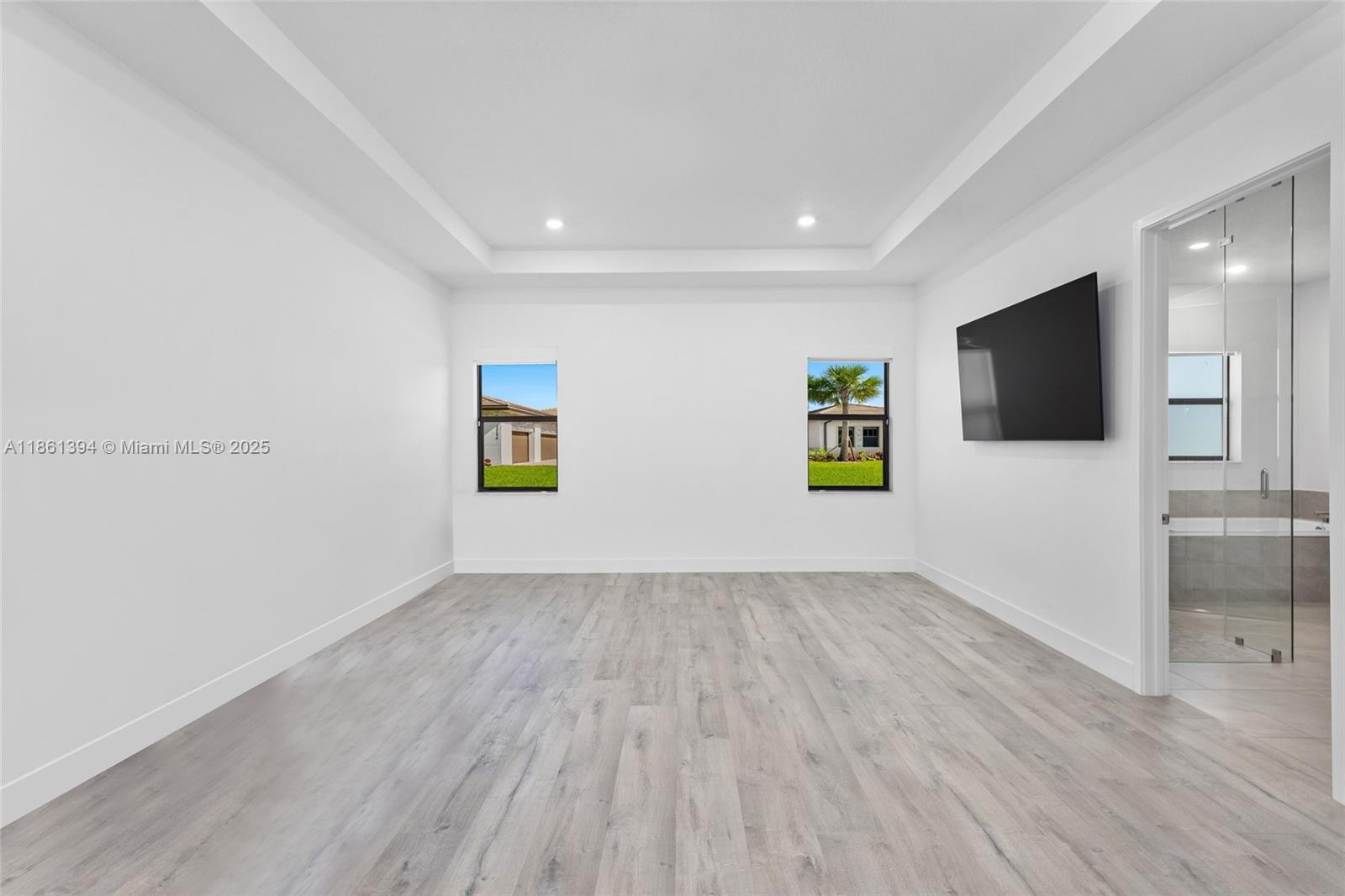 SIERRA ESTATES - Residential