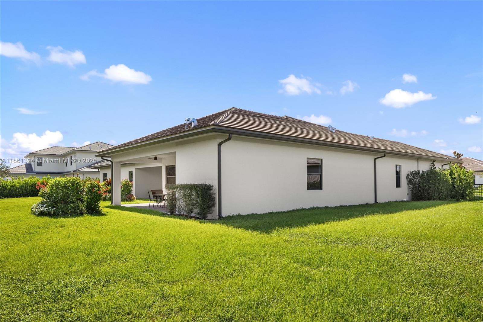 SIERRA ESTATES - Residential