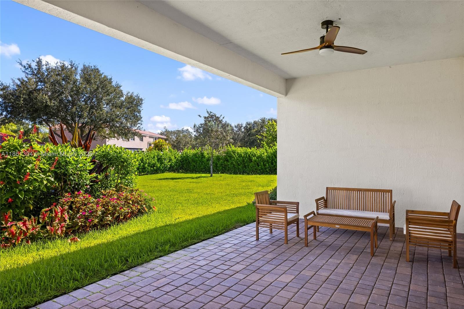 SIERRA ESTATES - Residential