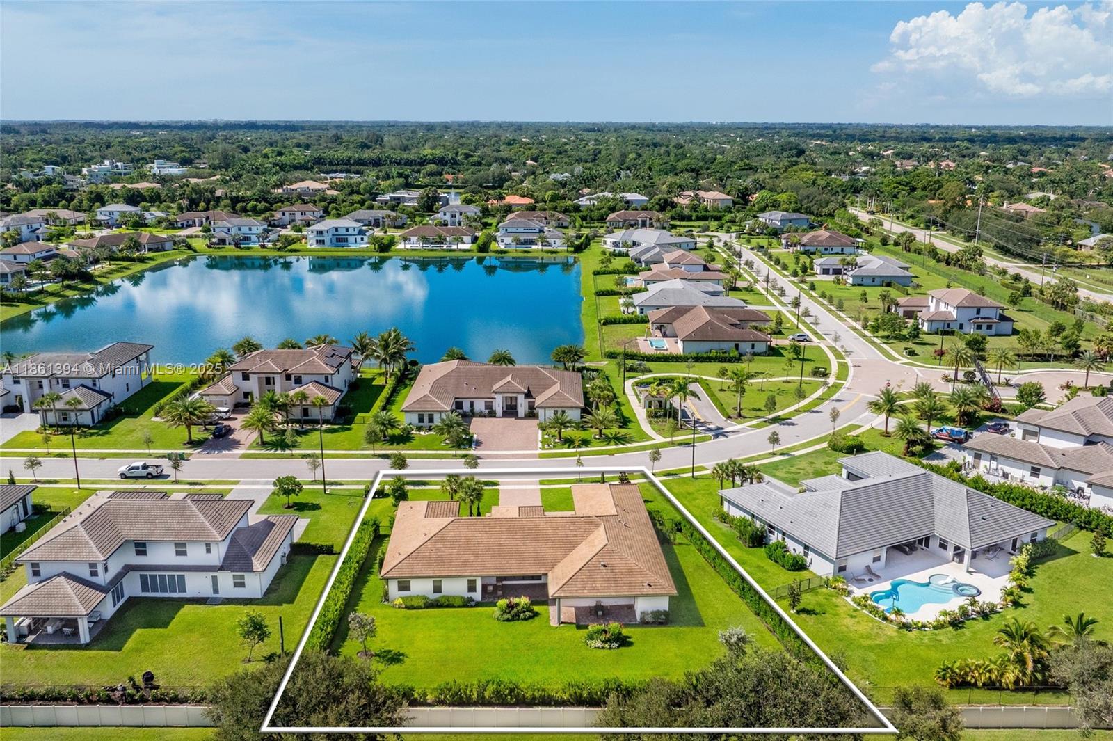SIERRA ESTATES - Residential