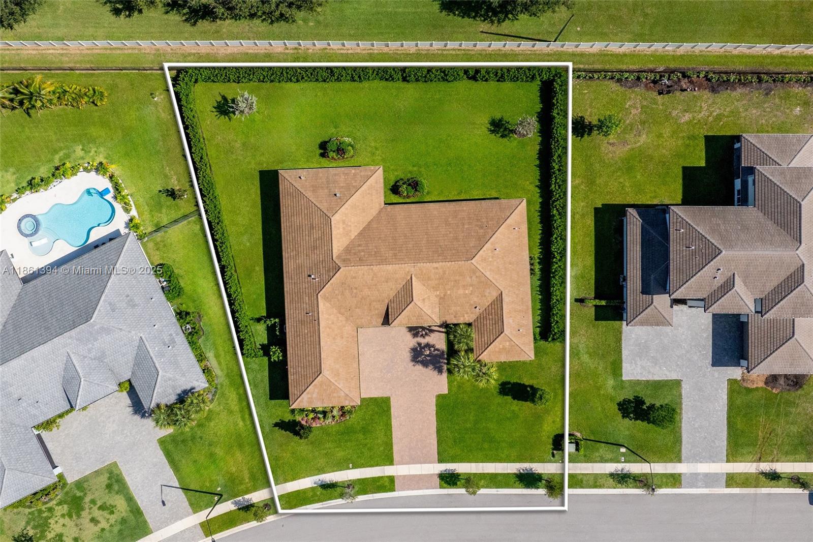 SIERRA ESTATES - Residential