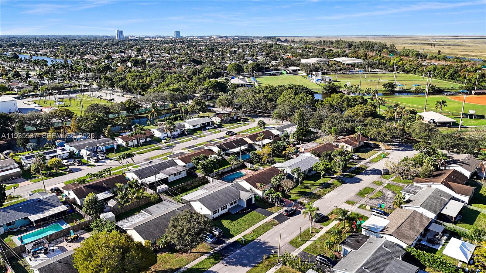 SUNRISE GOLF VLG SEC 24 - Residential