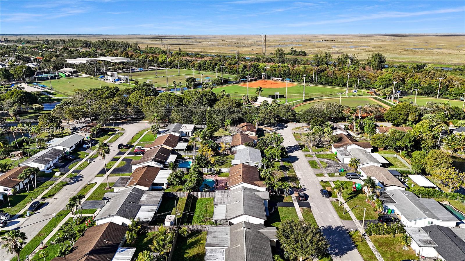 SUNRISE GOLF VLG SEC 24 - Residential