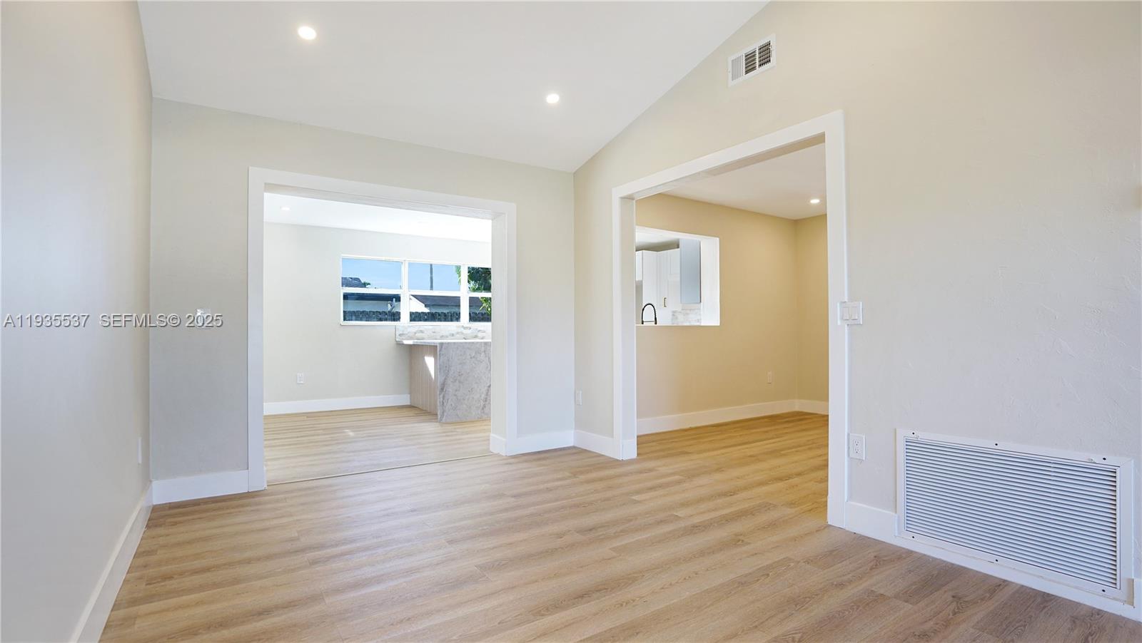 SUNRISE GOLF VLG SEC 24 - Residential